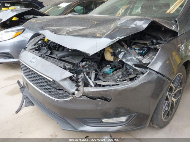 1FADP3H29JL266269 Ford FOCUS SEL