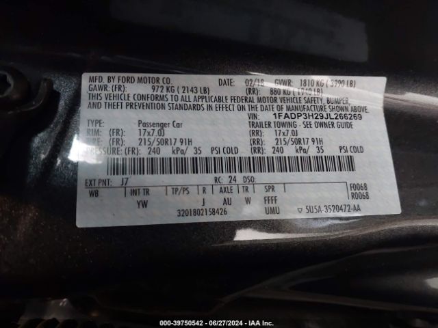 1FADP3H29JL266269 Ford FOCUS SEL