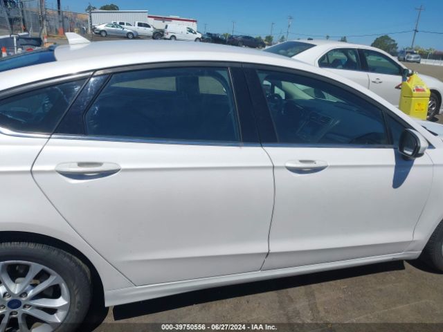 3FA6P0HD5LR247005 Ford FUSION SE