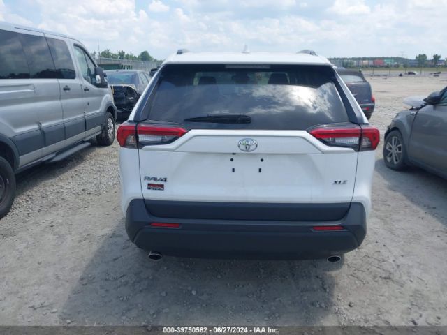 2T3W1RFV5NC188842 Toyota Rav4 Xle