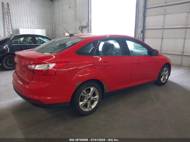 Ford FOCUS SE 2014 1FADP3F24EL323504 Image 4