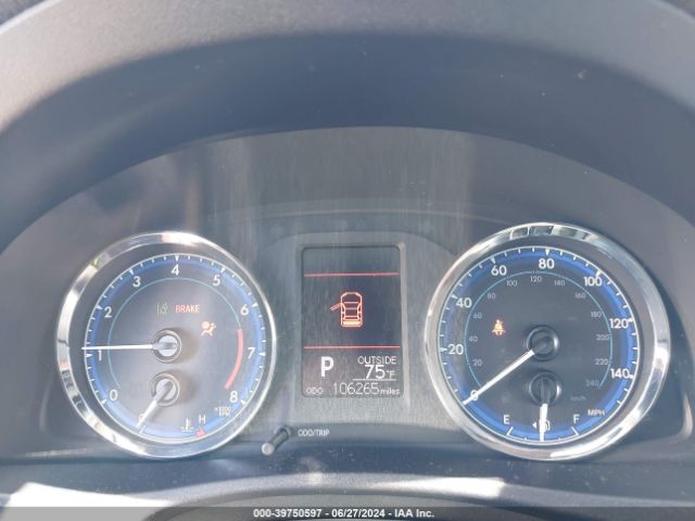 2T1BURHE5HC909757 Toyota COROLLA LE