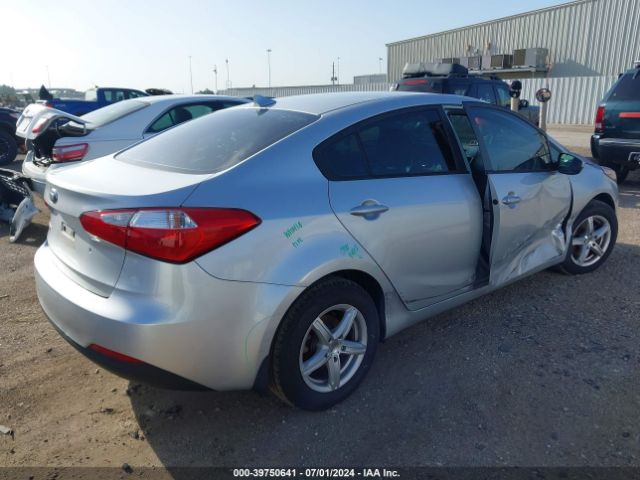 KNAFK4A61E5095271 KIA FORTE LX