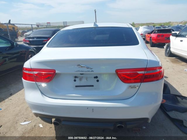 SAJAJ4FXXJCP21988 Jaguar Xe 25t Premium