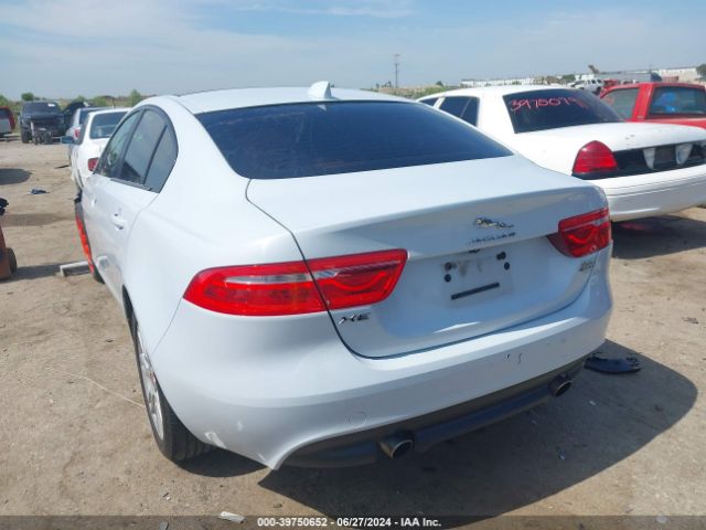 SAJAJ4FXXJCP21988 Jaguar Xe 25t Premium