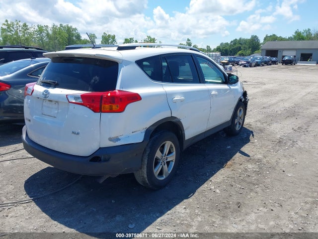 Toyota Rav4 Xle 2015 2T3WFREV1FW151483 Image 4