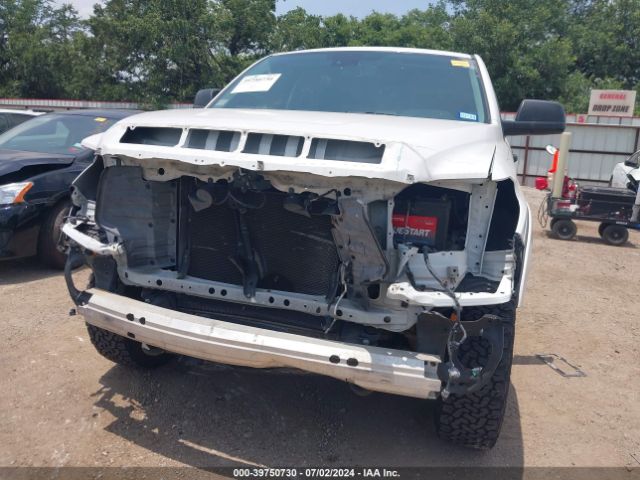 5TFDY5F17KX832095 Toyota Tundra Sr5 5.7l V8