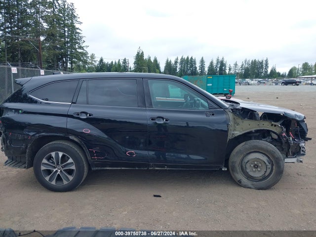 Toyota Highlander Xle 2020 5TDGZRAH3LS505982 Image 14
