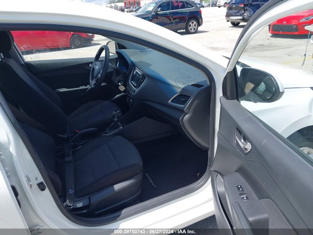 Hyundai ACCENT SE 2018 3KPC24A36JE032984 Image 5