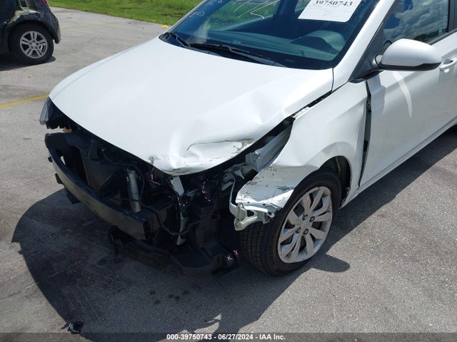 Hyundai ACCENT SE 2018 3KPC24A36JE032984 Image 6