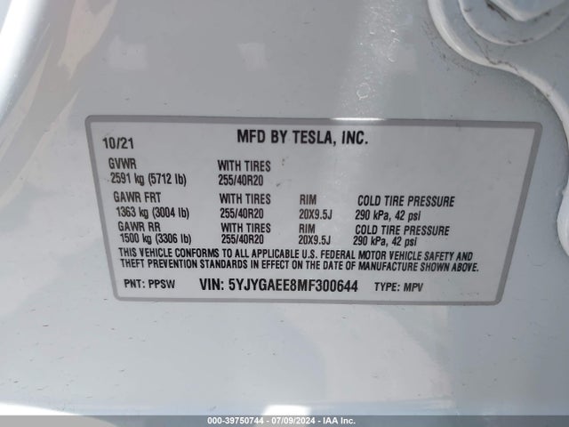 2021 TESLA MODEL Y 5YJYGAEE8MF300644 Photo 8