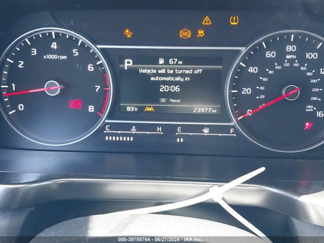 5XYRL4LC9NG157555 KIA SORENTO S