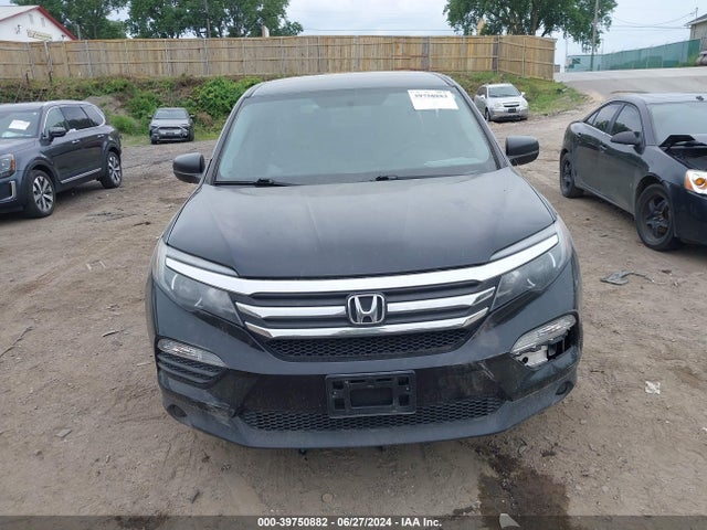 Honda PILOT LX 2016 5FNYF5H15GB040890 Image 12