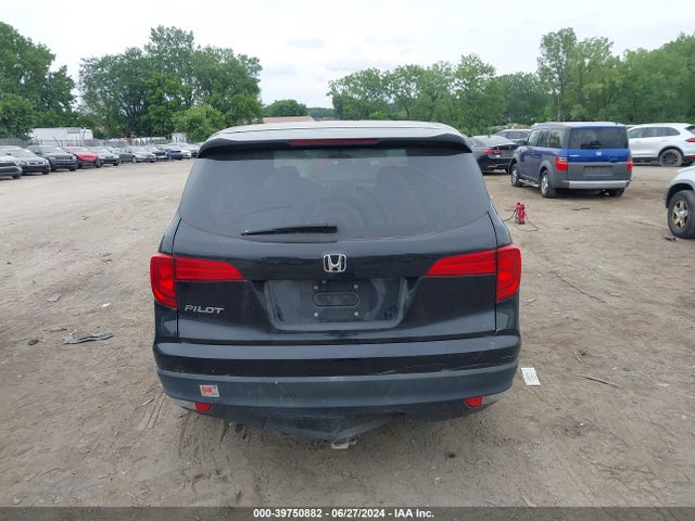 Honda PILOT LX 2016 5FNYF5H15GB040890 Image 16