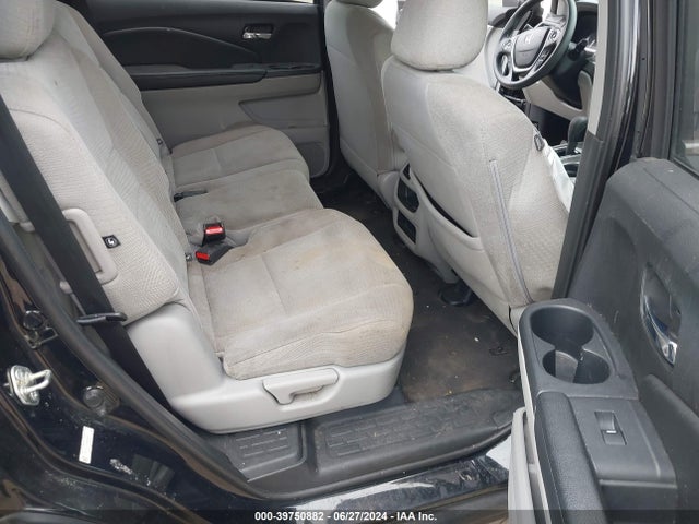 Honda PILOT LX 2016 5FNYF5H15GB040890 Image 8