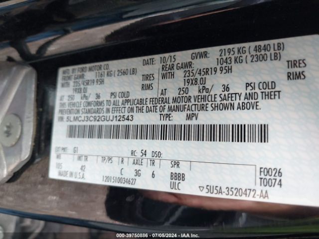 5LMCJ3C92GUJ12543 Lincoln Mkc Reserve