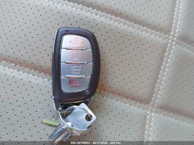 5NPE34AF5FH208975 Hyundai Sonata Limited