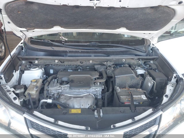 Toyota Rav4 Xle 2014 JTMRFREVXED050175 Image 10