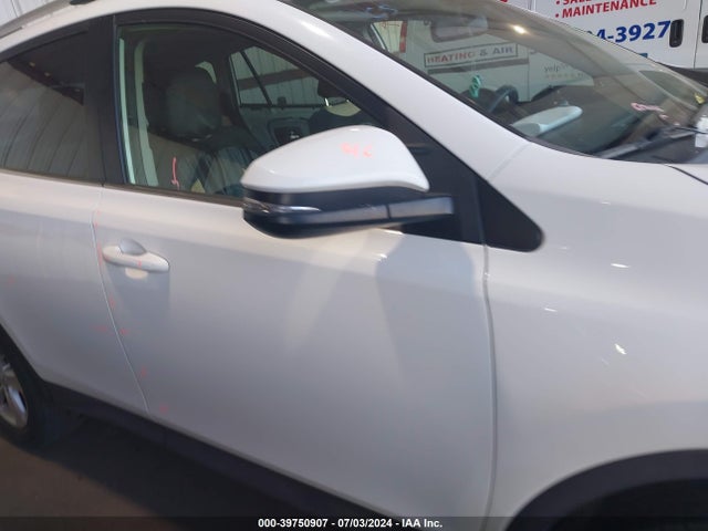 Toyota Rav4 Xle 2014 JTMRFREVXED050175 Image 14