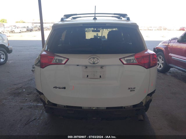 Toyota Rav4 Xle 2014 JTMRFREVXED050175 Image 17