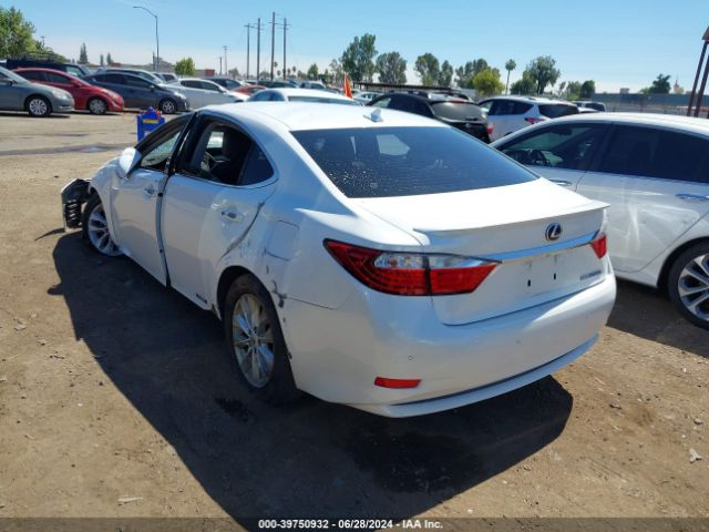 JTHBW1GG6E2072914 Lexus ES 300H