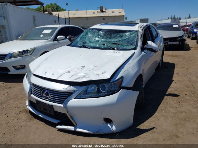 JTHBW1GG6E2072914 Lexus ES 300H