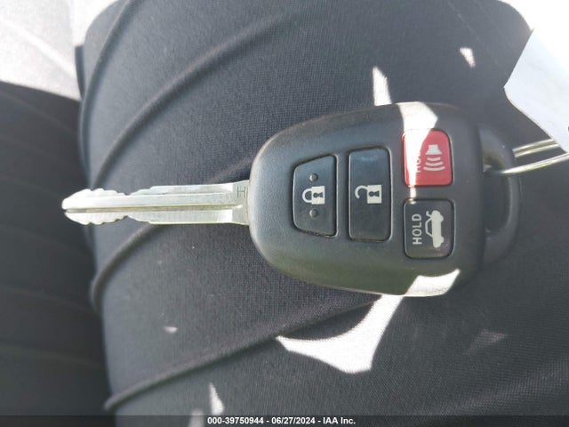 Toyota COROLLA LE 2016 2T1BURHE1GC504848 Image 11