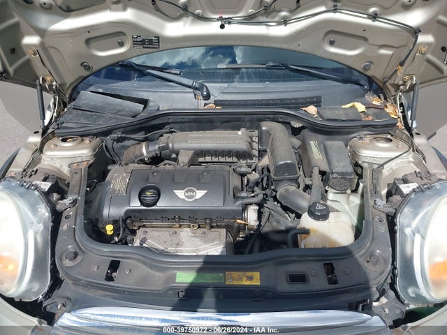 2011 MINI COOPER CLUBMAN WMWZF3C53BT187828 Photo 9
