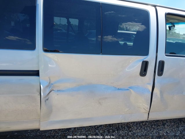 Chevrolet Express 3500 Lt 2018 1GAZGPFGXJ1188806 Image 13