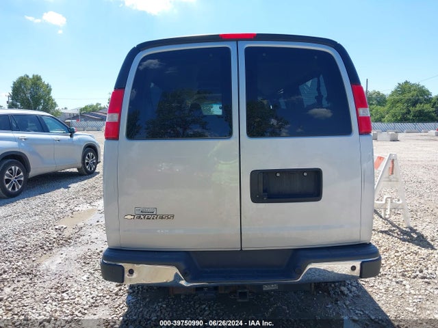Chevrolet Express 3500 Lt 2018 1GAZGPFGXJ1188806 Image 16