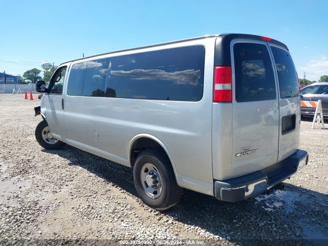 Chevrolet Express 3500 Lt 2018 1GAZGPFGXJ1188806 Image 3