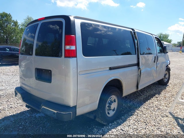 Chevrolet Express 3500 Lt 2018 1GAZGPFGXJ1188806 Image 4