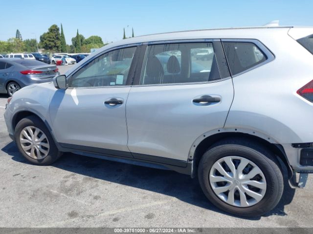 JN8AT2MT9LW032415 Nissan Rogue S Fwd