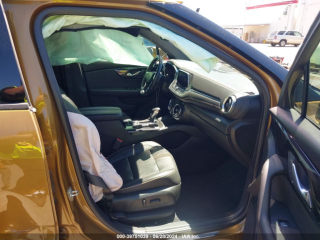 3GNKBFRS1KS676146 Chevrolet Blazer Premier
