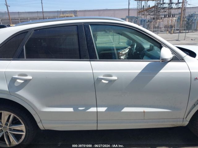 WA1BCCFS6JR004359 Audi Q3 2.0t Premium/2.0t Sport Premium