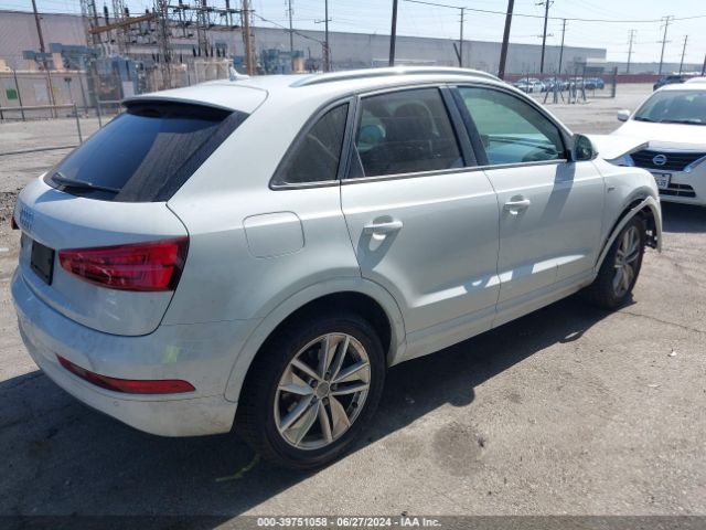 WA1BCCFS6JR004359 Audi Q3 2.0t Premium/2.0t Sport Premium