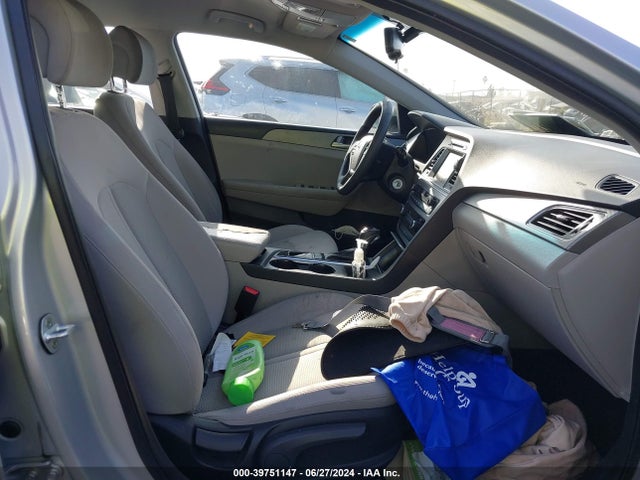 Hyundai SONATA SE 2016 5NPE24AF8GH379949 Image 5