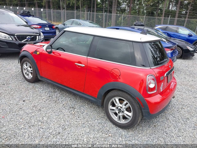 2013 MINI HARDTOP WMWSU3C5XDT372193 Photo 2