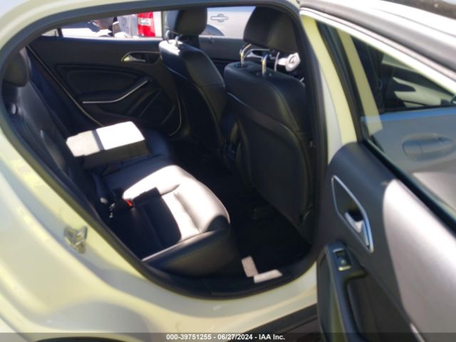 WDCTG4EB2JJ396092 Mercedes-Benz GLA 250