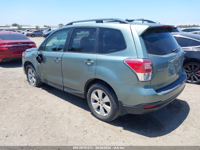 Subaru Forester 2.5i Premium 2018 JF2SJAGC3JH586676 Image 3