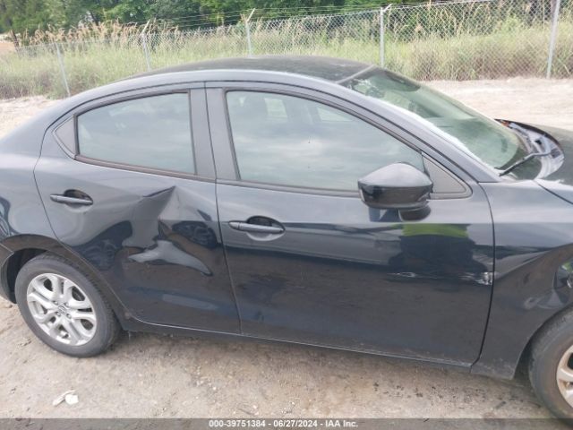 3MYDLBZV7GY143046 Scion IA