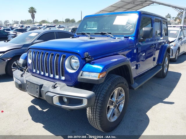 1C4HJXEN8LW214751 Jeep Wrangler Unlimited Sahara 4x4