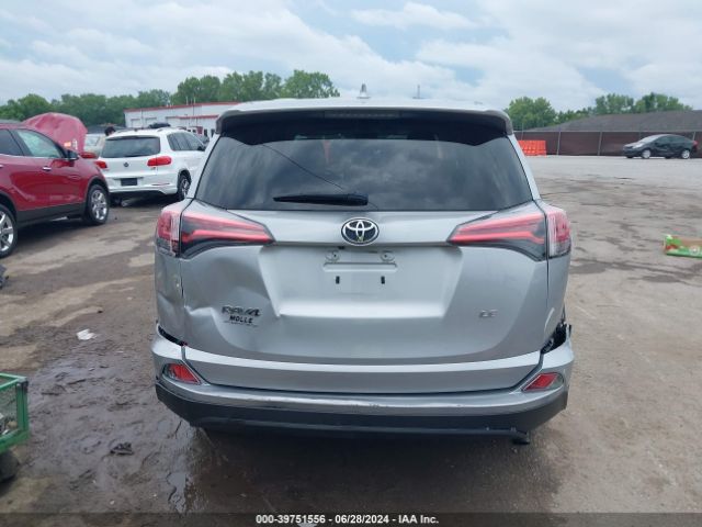 2T3ZFREV1JW486703 Toyota RAV4 LE