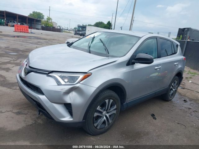 2T3ZFREV1JW486703 Toyota RAV4 LE