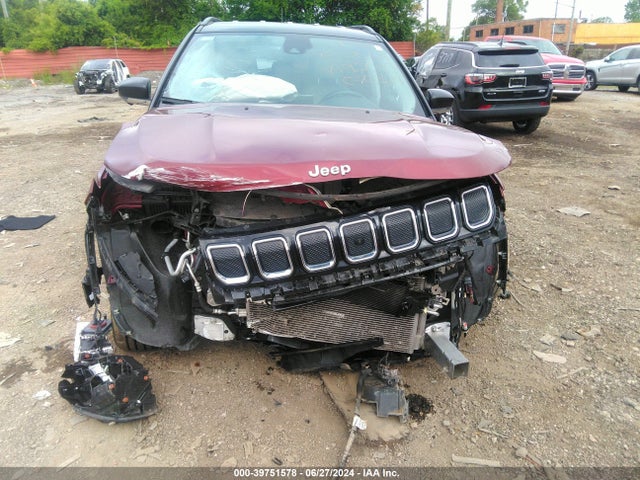 3C4NJDCB7NT192048 Jeep Compass Limited 4x4