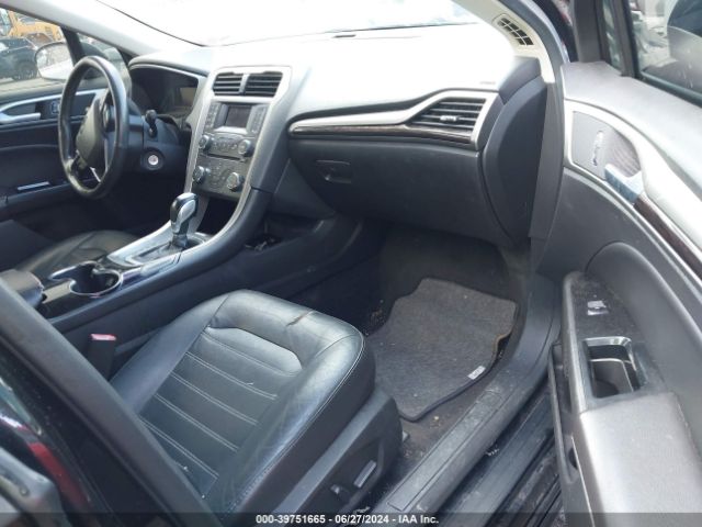 3FA6P0HD7ER275083 Ford FUSION SE