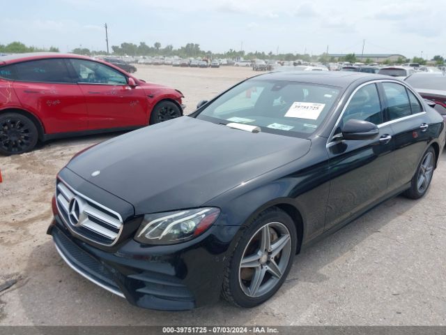 WDDZF4KB4HA217056 Mercedes-Benz E 300 4matic