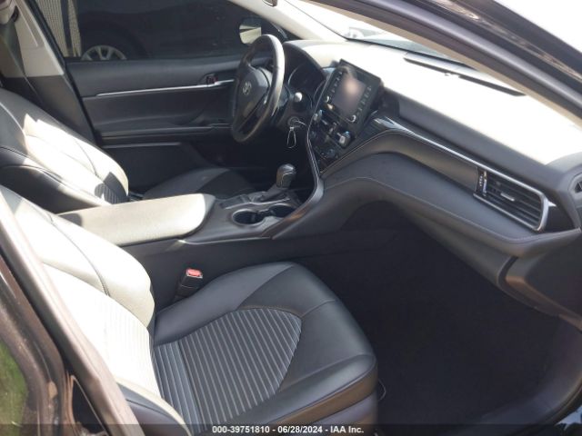 4T1G11AK6NU007340 Toyota Camry Se Nightshade Edition