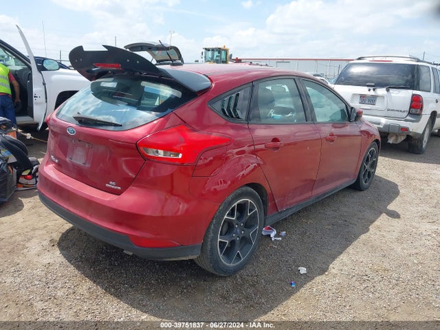 Ford FOCUS SE 2016 1FADP3K23GL262557 Image 4