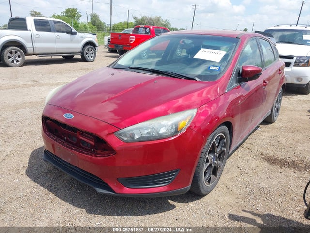 Ford FOCUS SE 2016 1FADP3K23GL262557 Image 6